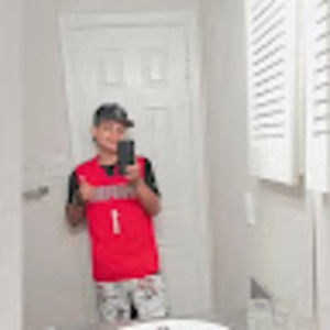 Meet your Posher, Misaelfigueroa